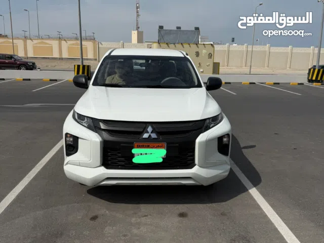 Mitsubishi pickup l200