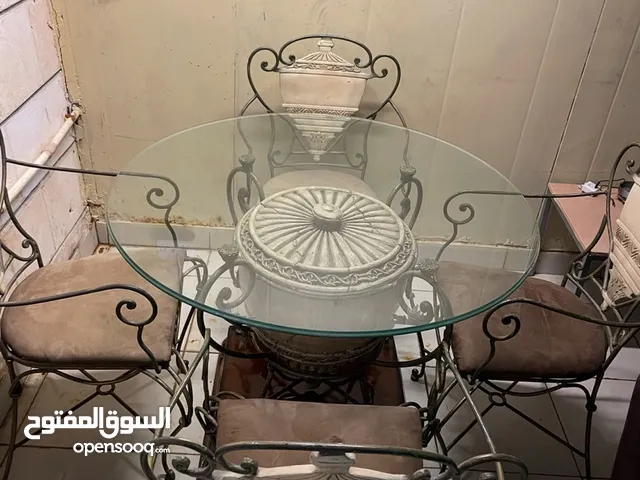 للبيع طاولة حديقة