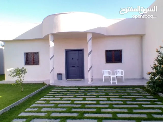 95 m2 2 Bedrooms Villa for Sale in Tripoli Ain Zara