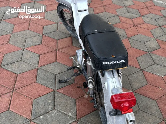 Honda Africa Twin CRF1000L 2018 in Al Dakhiliya