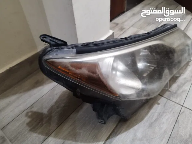 فنار راف فور 2014 جهة اللي جنب السائق