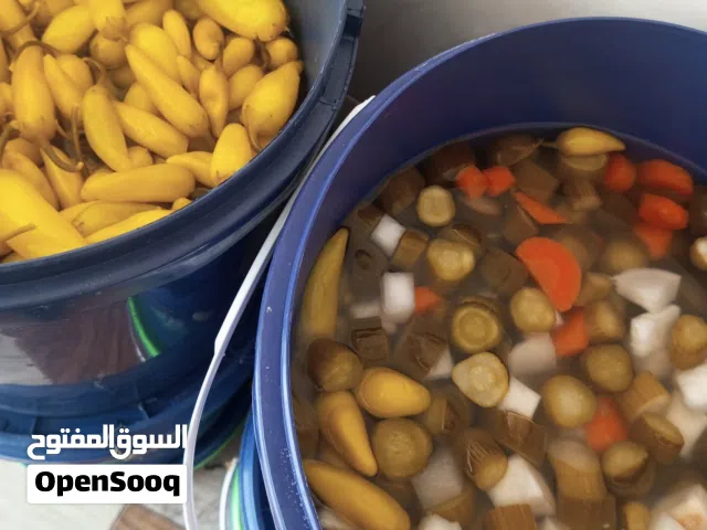 تعبئة مرتبانات مخلل كل الأصناف بالكميات التي تحتاجونها