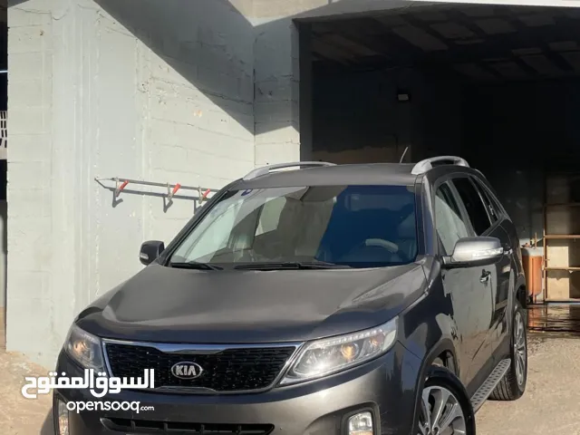 سورينتو 2013 ديزل سبع ركاب  فحص ولا غرام بويا