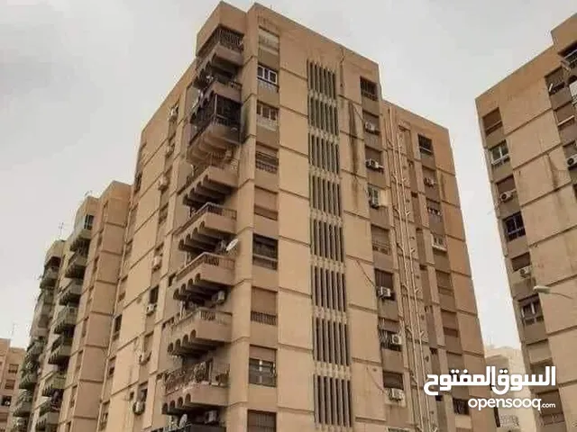 145m2 3 Bedrooms Apartments for Sale in Tripoli Zawiyat Al Dahmani