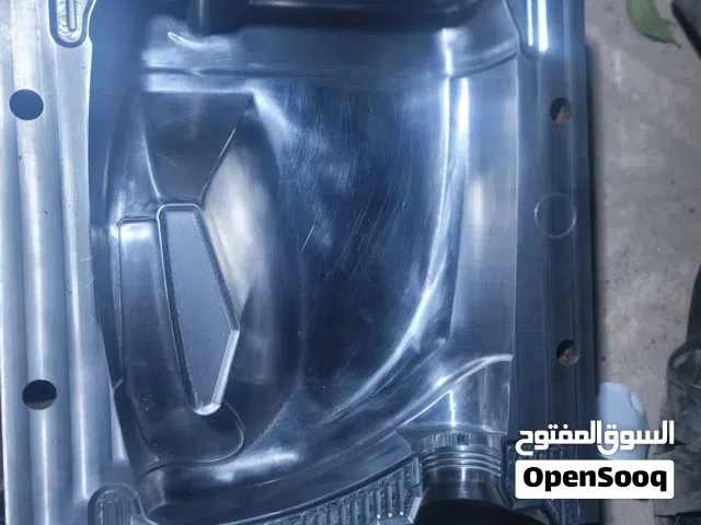 تحديث لصناعه وتحديث جميع انواع القوالب حقن ونفخ  بلاستيك وقص وطعج الصاج