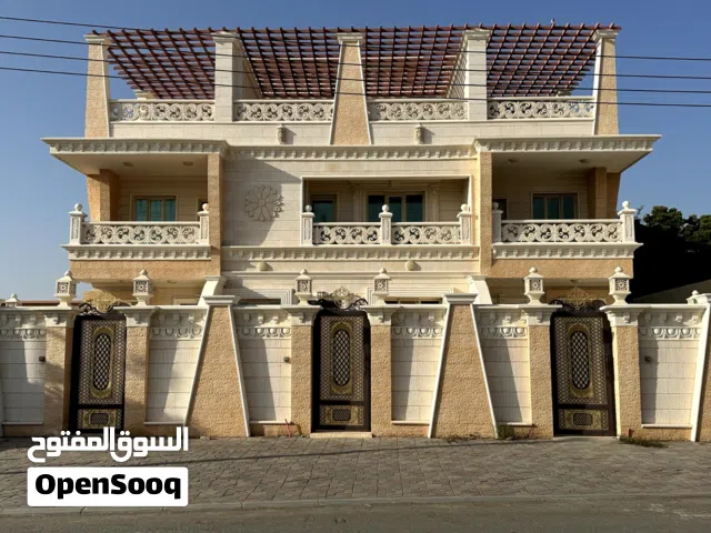 عرض 3 فلل للبيع تطل على البحر ومنتزه الصنقر