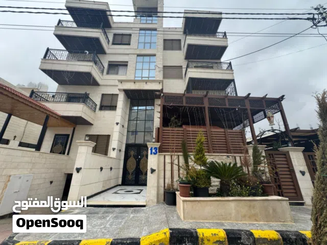 شقة ارضية للبيع بضاحية الاستقلال
