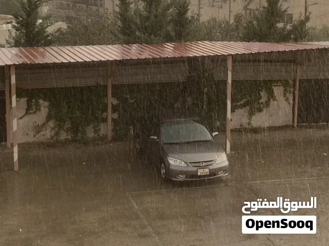 2005 هوندا سيفيك Standard