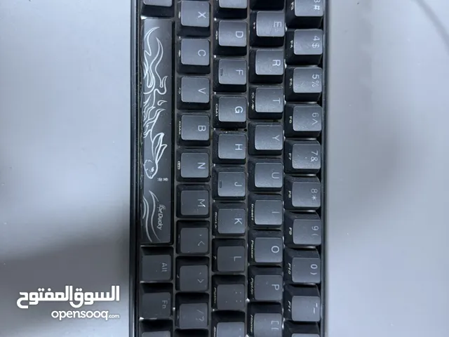 Ducky one SF Keyboard (barely used) كيبورد جامنج "دكي ون سف" استخدام خفيف جداً (RED SWITCHES)