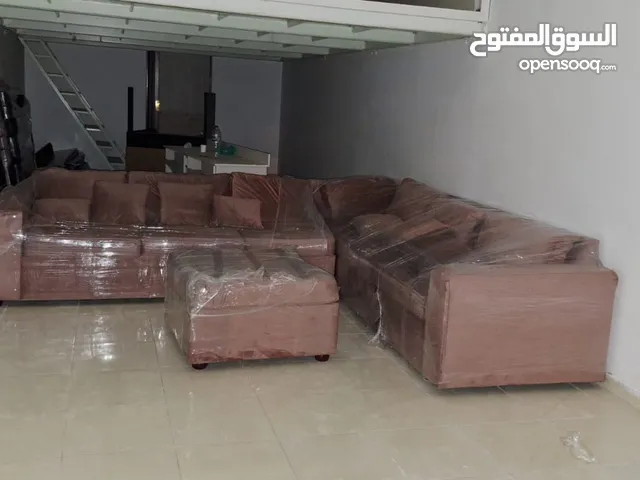 مجلس اجلوس7 اشخاص عباره عن كنبتين