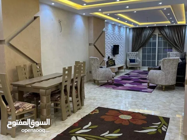 180 m2 3 Bedrooms Apartments for Rent in Giza Mariotia
