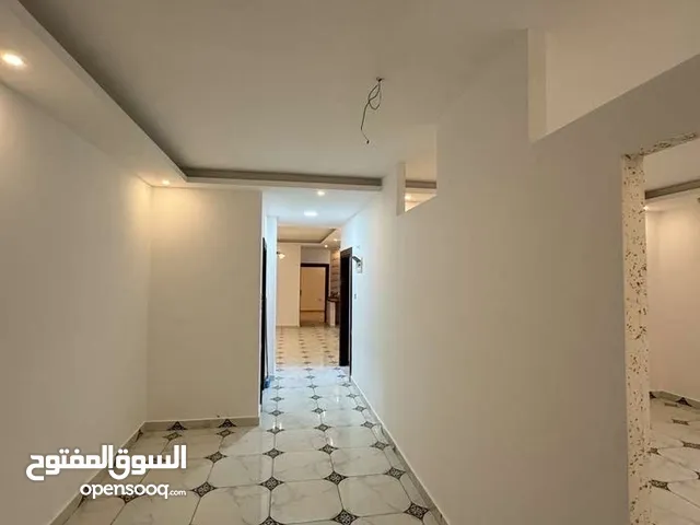 شقه للإيجار في البيادر ديلوكس 150متر ابو السوس شبه أرضي مع كراج خاص ومدخل مستقل