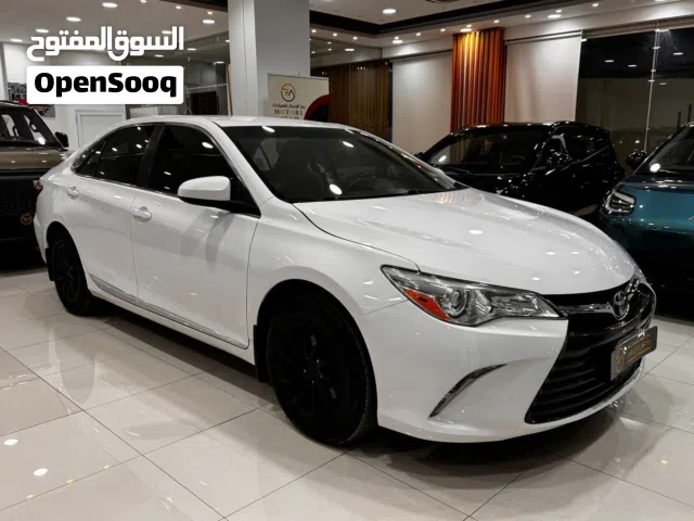 تويوتا كامري 2017 فئه le