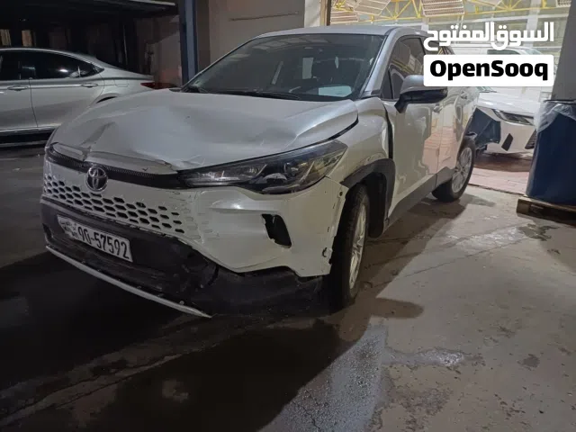 تويوتا كورولا كروز