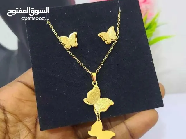*اطقم استانلس استيل بناتي شبابي راقيه ومميزه ومضمونه ضد الصدئ*