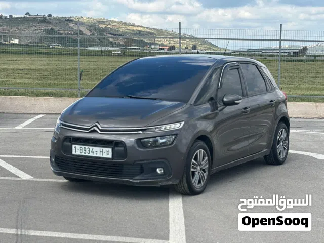 2017, ستيروين, C4, C4