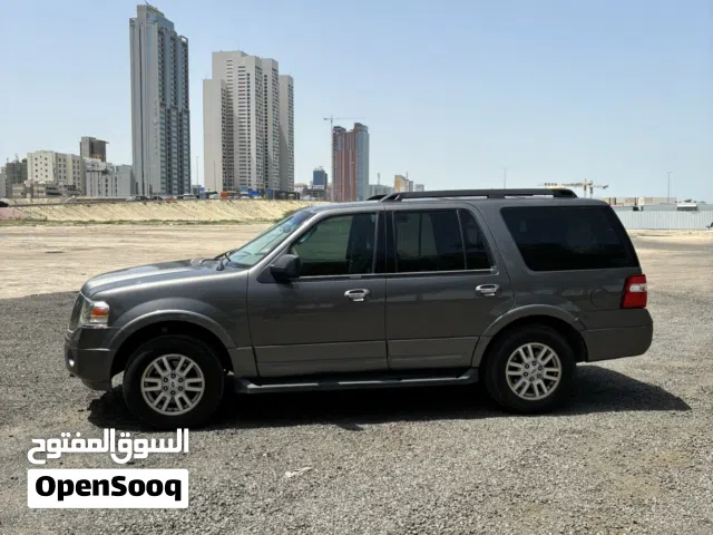 2014 Ford Expedition SUV Nardo Grey GCC Specs Automatic 8 Seats