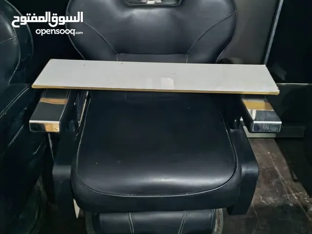 معدة محل حلاقة تامة