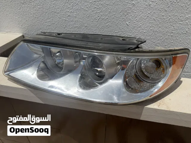 فنار ازيرا أمريكي 2009 الأصلي جهة اليمين