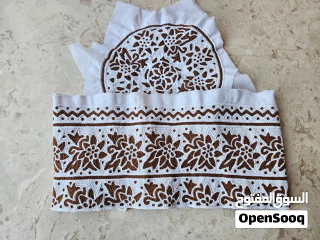 كمة عمانية خياطة يدوية