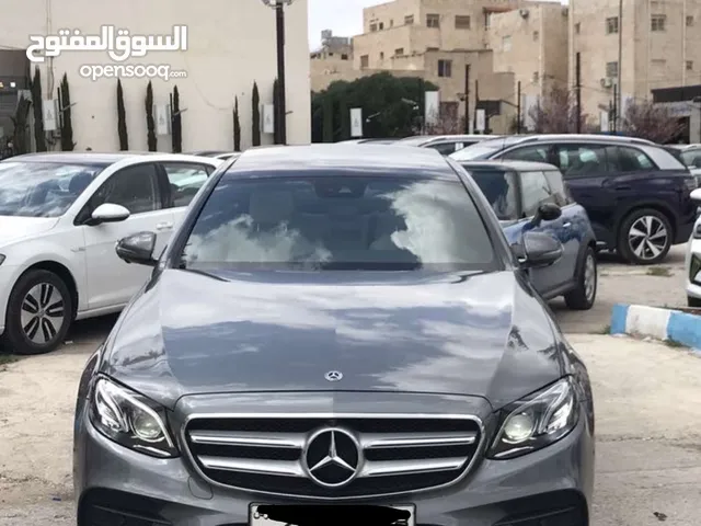 E200 AMG مخزنه ممشى 31 الف وارد غرغور