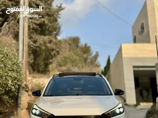 هيونداي توسان 2018  فل الفل مسكررر اضافات بحالة الوكاله