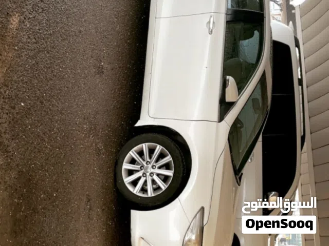2016 تويوتا كامري GLX
