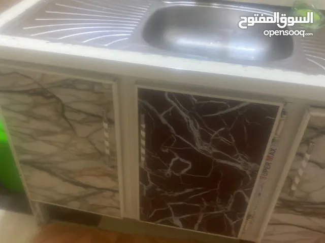 كاونتر للبيع مستعجل ع البيع المكان البراضعيه