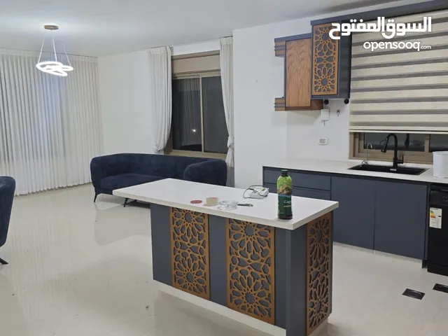 شقه فارغة للايجار في الشرفه قرب حلويات ايفل
