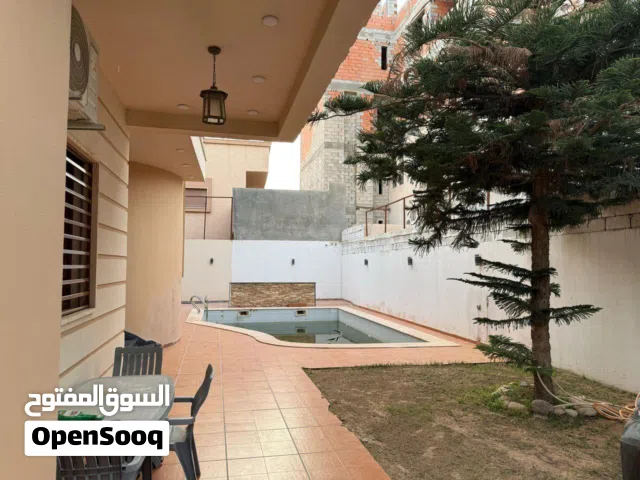 فيلا للبيع في السراج داخل المخطط خلف صيدلية سيف الارض 550