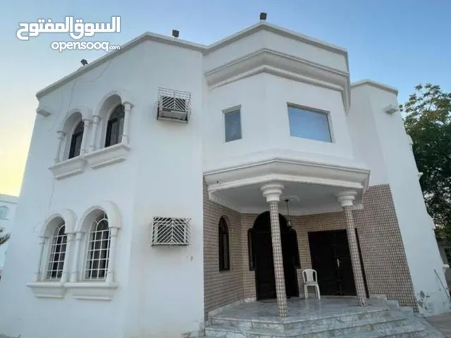 400m2 More than 6 bedrooms Villa for Sale in Muscat Al Khoud