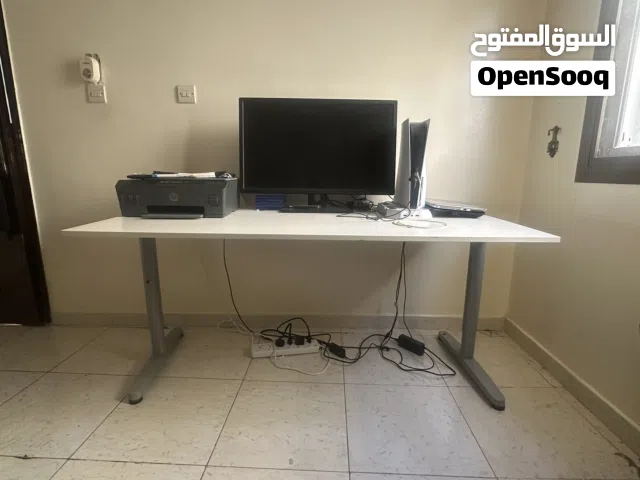 طاولة كبيره 160cmx80cm
