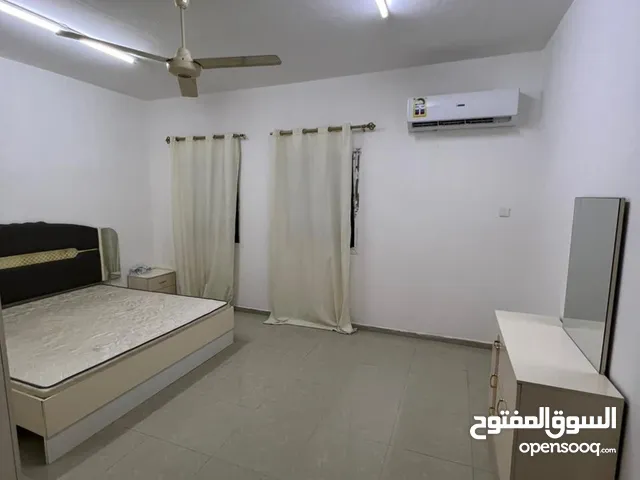 2bhk in elkwer غرفتين وصاله بالخوير مقابل مطعم الشيف السعودي وفندق امواج