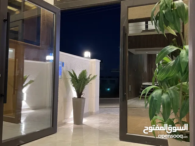 130 m2 3 Bedrooms Apartments for Sale in Amman Shafa Badran