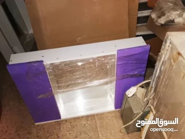 1-Reglette double type Ghardaia Nbre = 300 pcs 2- Armoire toilette 2v avec glass nbre = 30