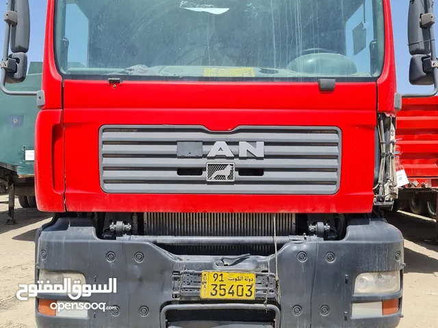 Tractor Unit Man 2008 in Al Jahra