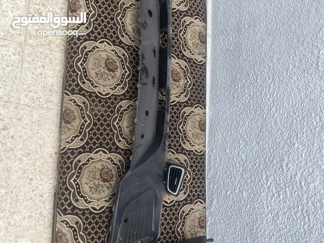 درع خلفي ايونك مستعمل مع فتحة كندشن وجزء جحشه