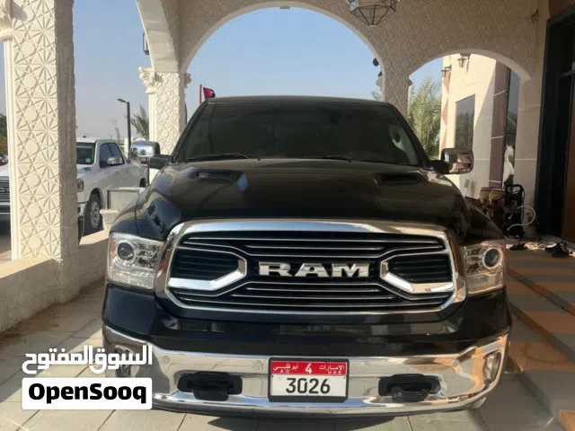 2020 دودج رام Laramie