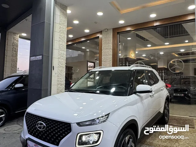هونداي فينيو 2021 متور 1600 إضافات مميزه جدا فحص ممتاز دهان شركة
