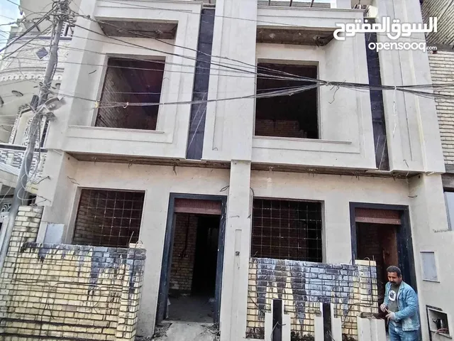 115m2 3 Bedrooms Townhouse for Sale in Baghdad Saidiya