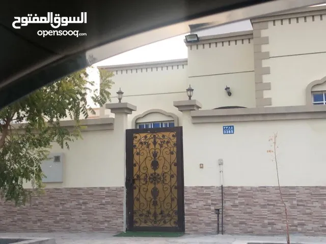 250 m2 3 Bedrooms Townhouse for Sale in Muscat Amerat