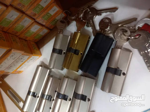 سليندارت للابواب الخشب والالمنيوم ابتداء من 2 دينار بأفضل الأسعار بالمملكه من مؤسسة ابراهيم العكش
