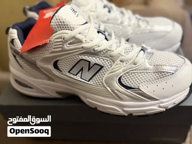 حذاء  New balance 530 جديد صنع في فيتنام نمره 44”