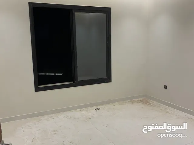 130 m2 4 Bedrooms Apartments for Rent in Jeddah Obhur Al Shamaliyah