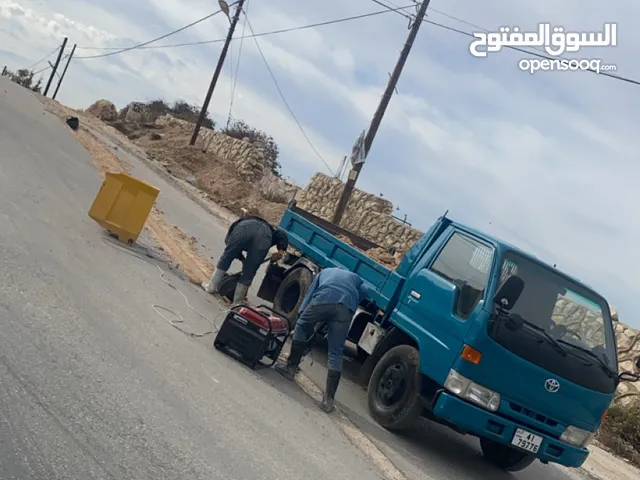 قلاب تويوتا ديانا موديل 1999 بحاله جيده جدا جدددددددددددداااااااااااااااااااااااااااااا