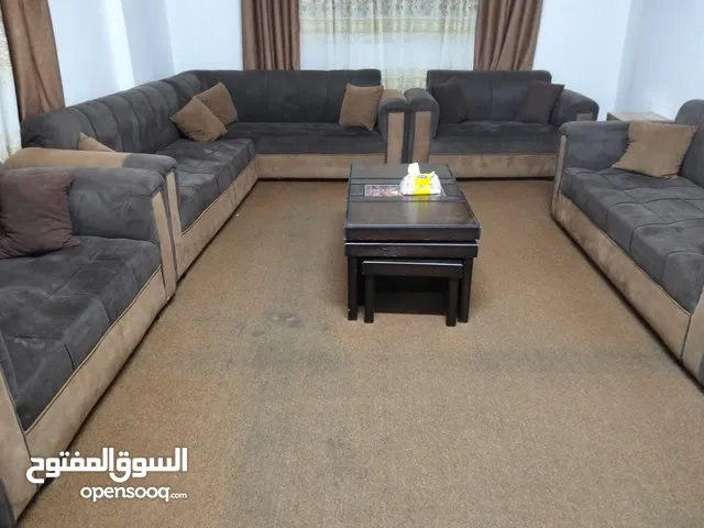 طقم كورنل مع طاولات شبه جديد