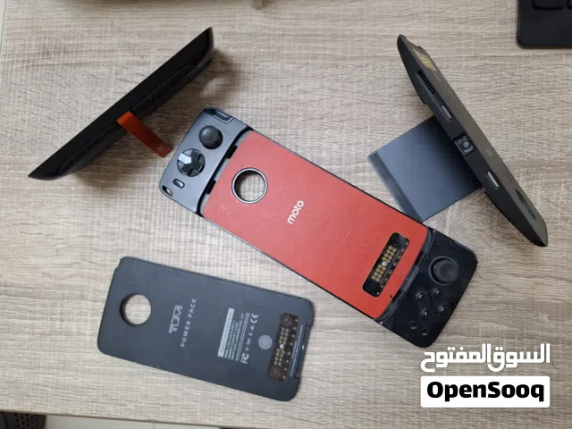 Moto Z3 Pley+Z4 الهاتف المتحول مع أجمل الإضافات