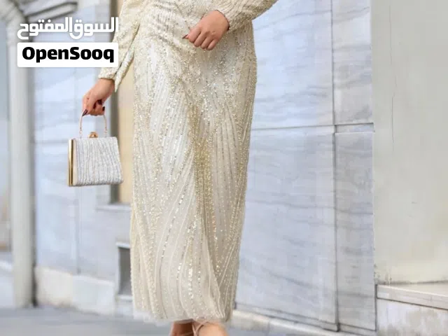 فستان سهرة شبه جديد