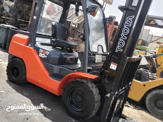رافعه شوكية تويوتا 2008ديزل صايد شفت