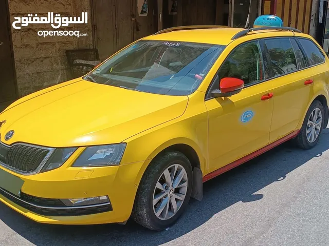 سكودا اوكتافيا ستيشن موديل 2019 السيارة نضيفة و كل المواصفات في الاعلان